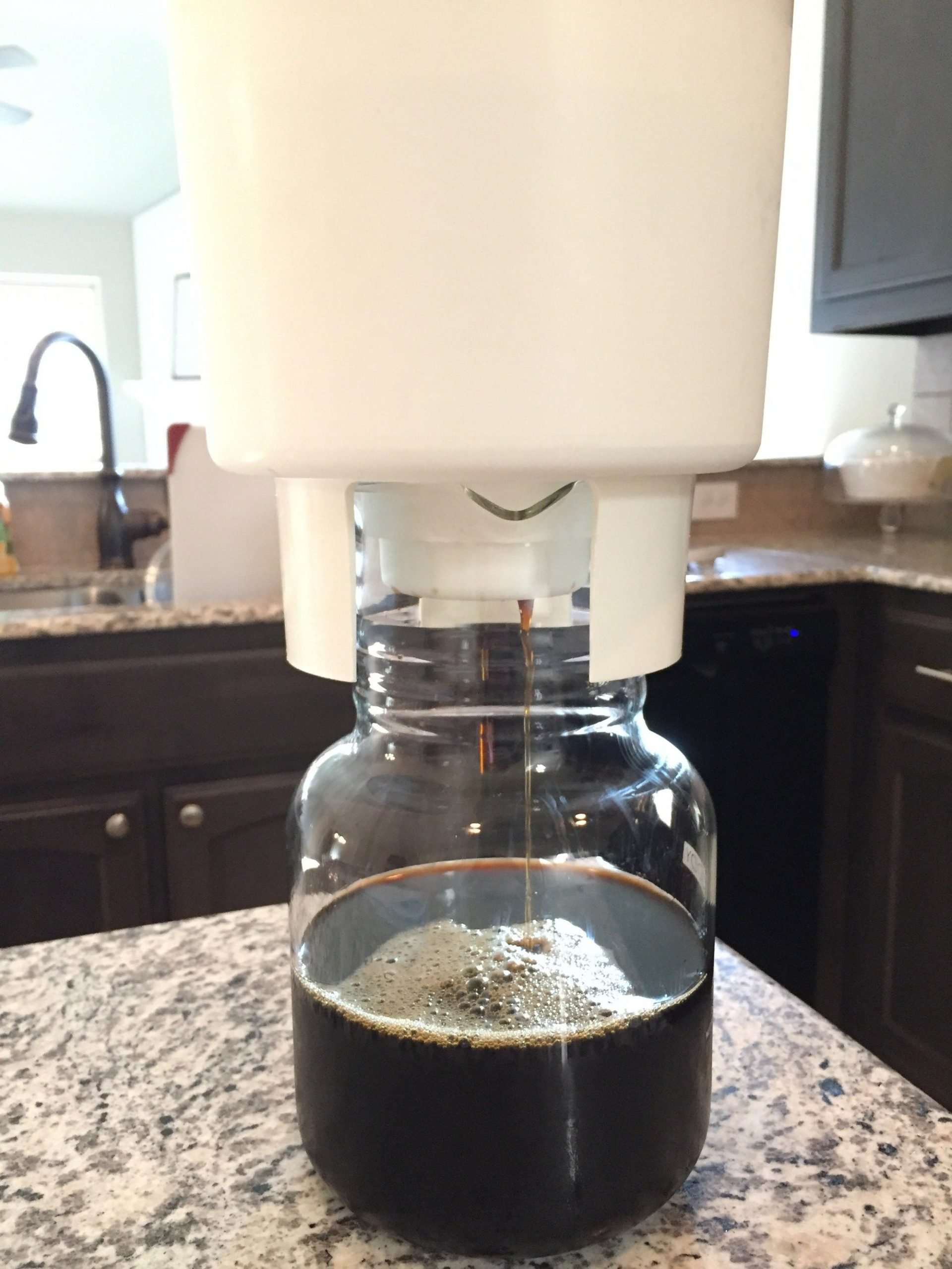 How To Make Cold Brew Coffee Concentrate For Iced Coffee (How to Use a ...