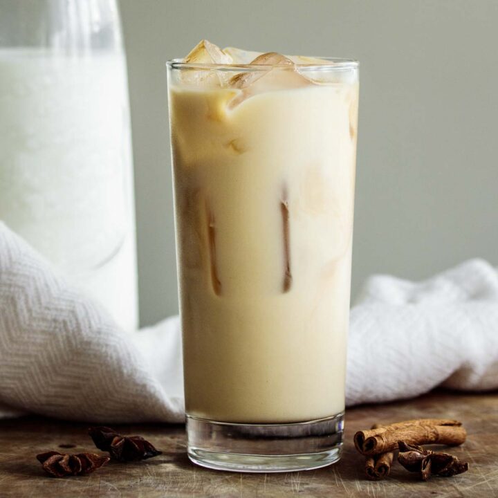 Starbucks Iced Chai Tea Latte Recipe â Milk and Pop